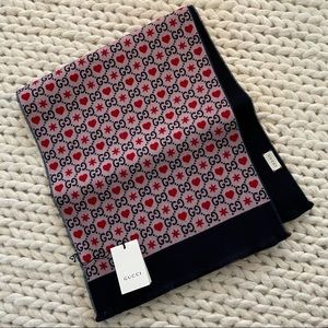 NEW Gucci GG Logo Hearts Stars Wool Scarf 🧣